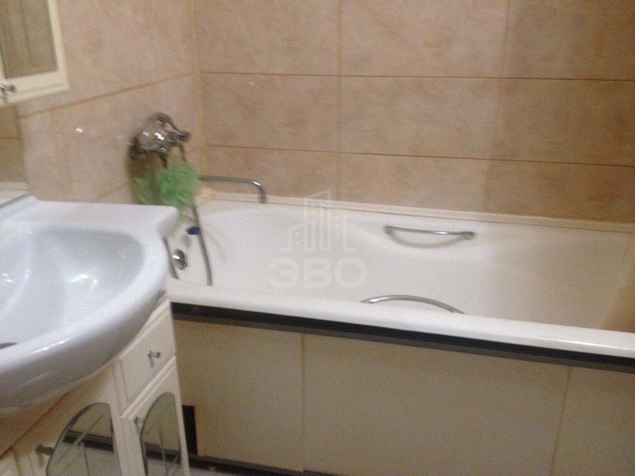 однокомнатная квартира в Санкт-Петербурге по адресу: Маршала Казакова ул., 26