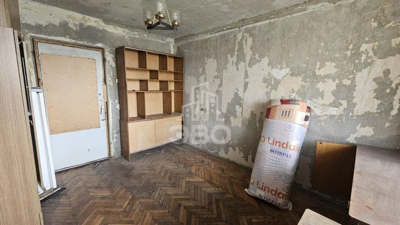 трехкомнатная квартира в Санкт-Петербурге по адресу: Софийская ул., 34, к 2
