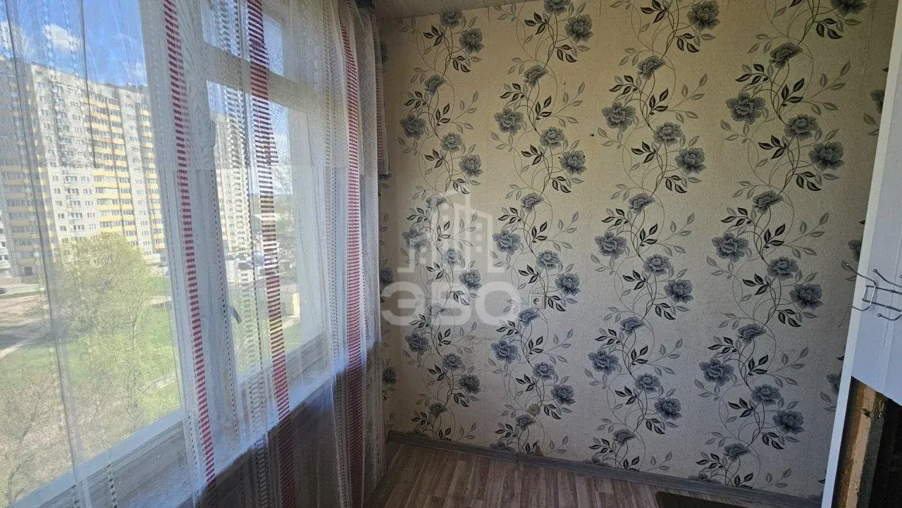трехкомнатная квартира в Санкт-Петербурге по адресу: Софийская ул., 34, к 2