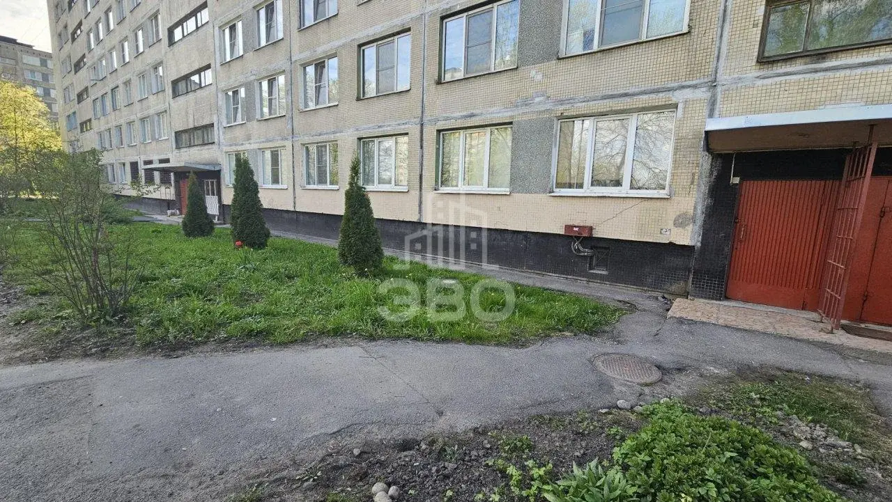 трехкомнатная квартира в Санкт-Петербурге по адресу: Софийская ул., 34, к 2
