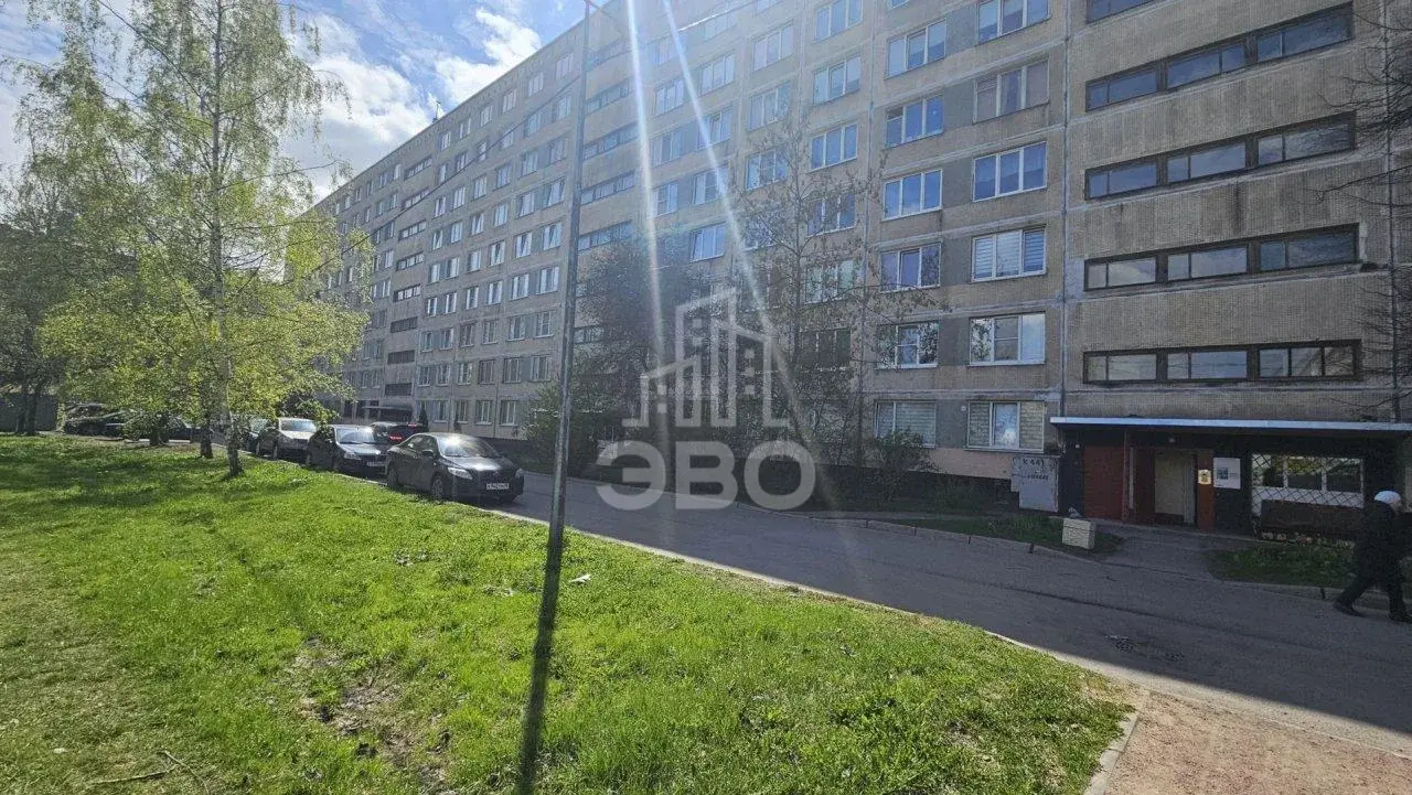 трехкомнатная квартира в Санкт-Петербурге по адресу: Софийская ул., 34, к 2