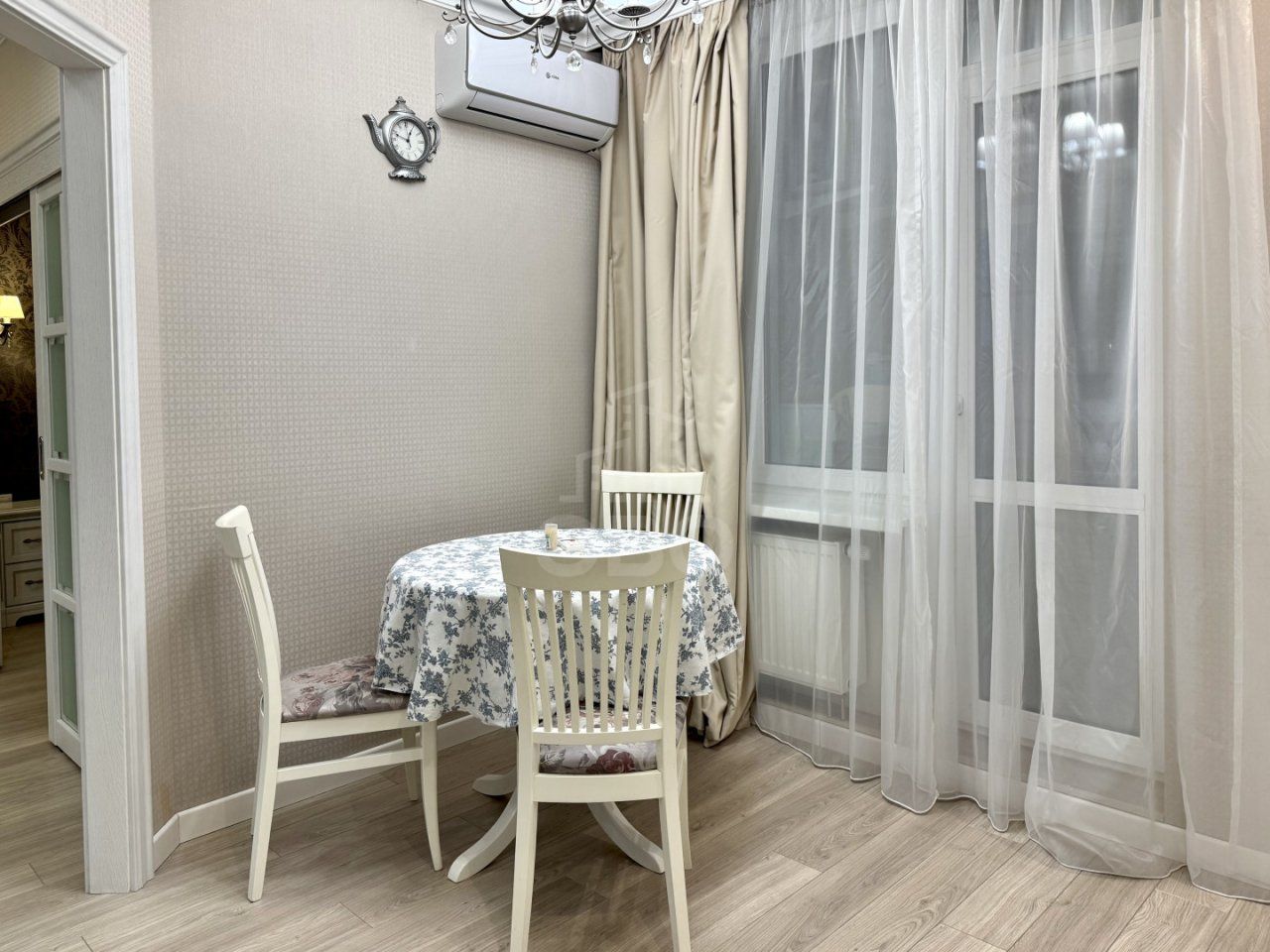 однокомнатная квартира в Санкт-Петербурге по адресу: Кременчугская ул., 13, к 1