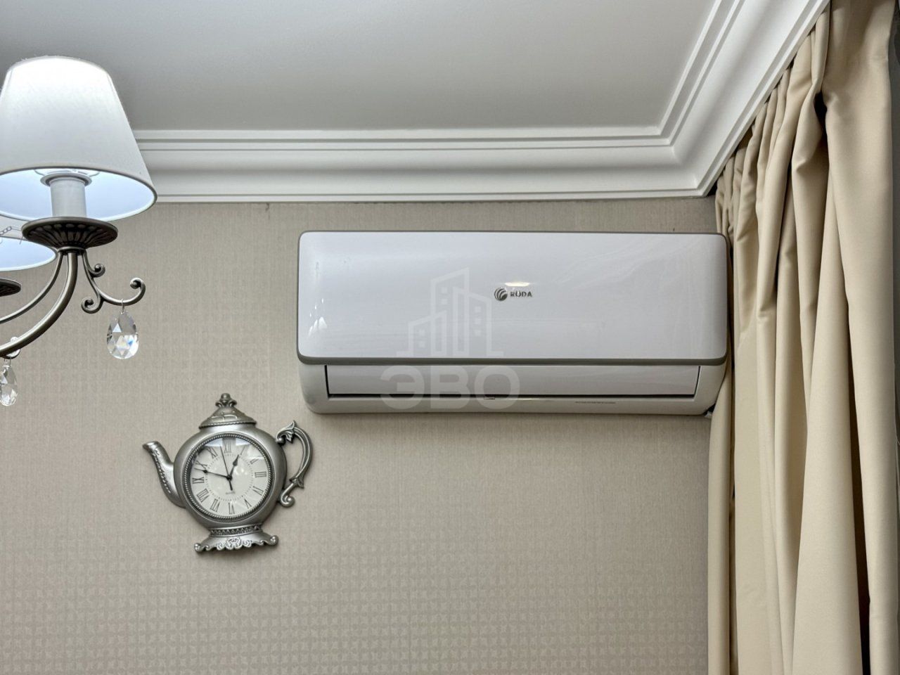 однокомнатная квартира в Санкт-Петербурге по адресу: Кременчугская ул., 13, к 1