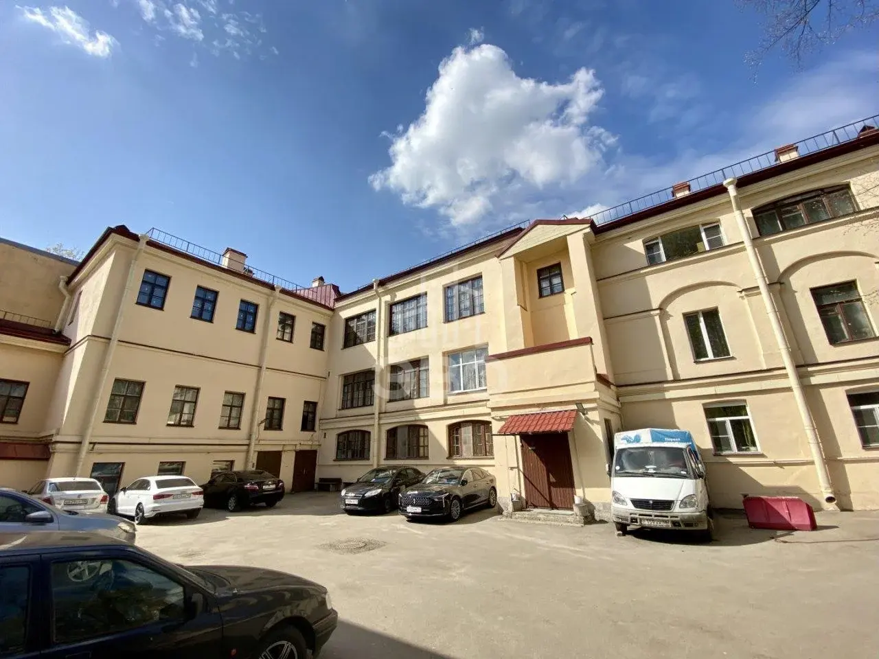 комната в Санкт-Петербурге по адресу: Старо-Петергофский проспект, 9а, литера А