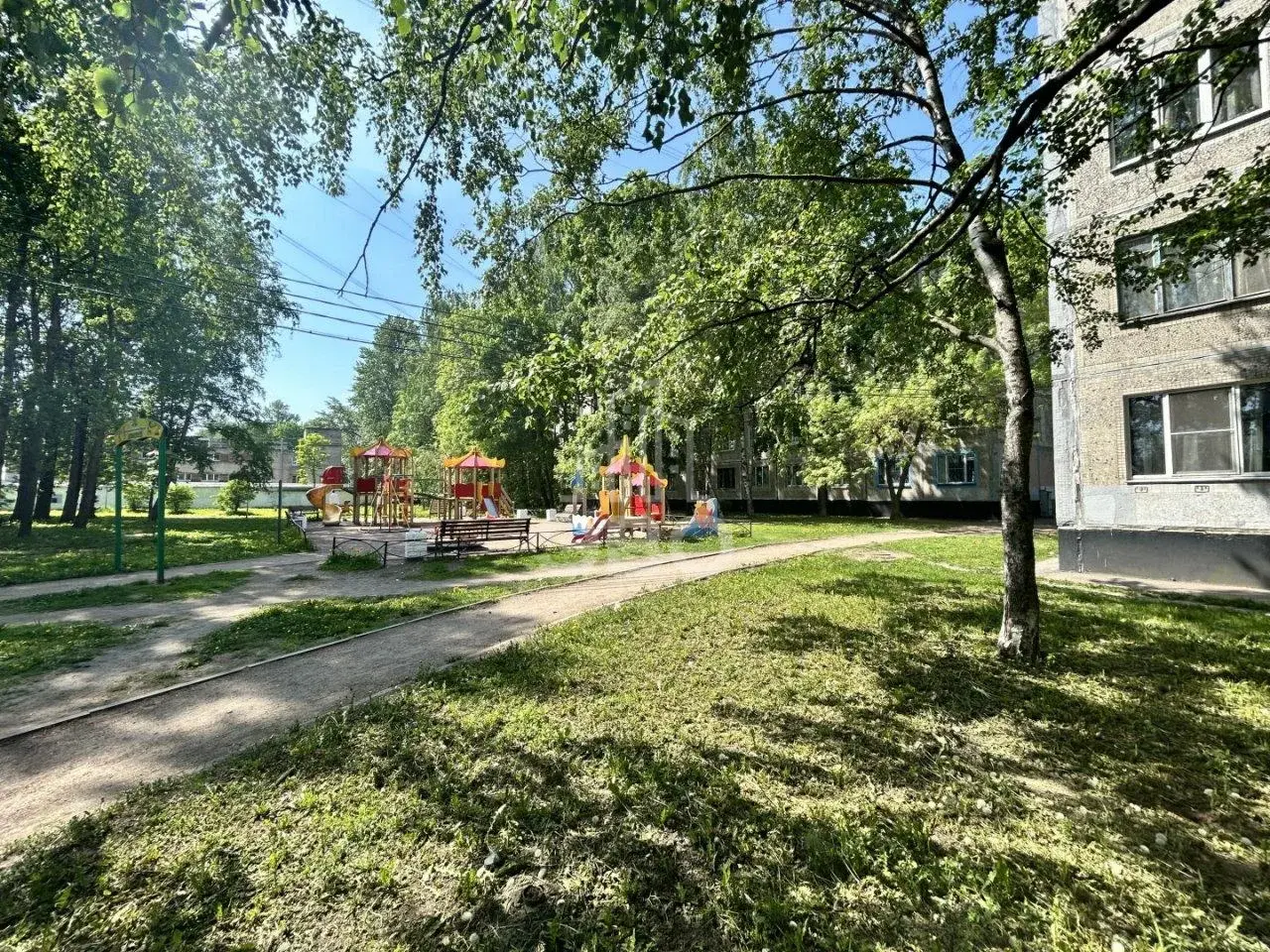 комната в Санкт-Петербурге по адресу: Большевиков проспект, 67, к 3
