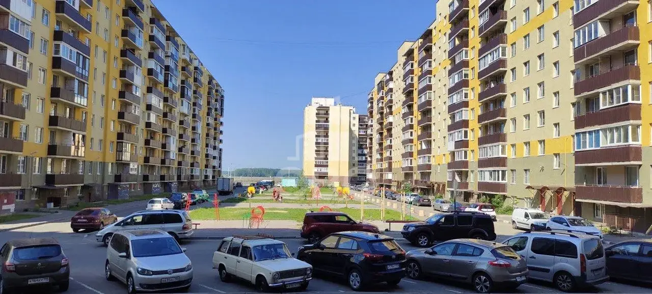 двухкомнатная квартира в Санкт-Петербурге по адресу: Западный проезд, 13, к 1