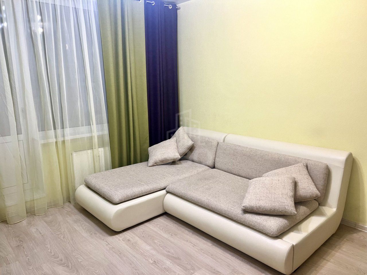 однокомнатная квартира в Санкт-Петербурге по адресу: Дунайский проспект, 7, к 7, строение В