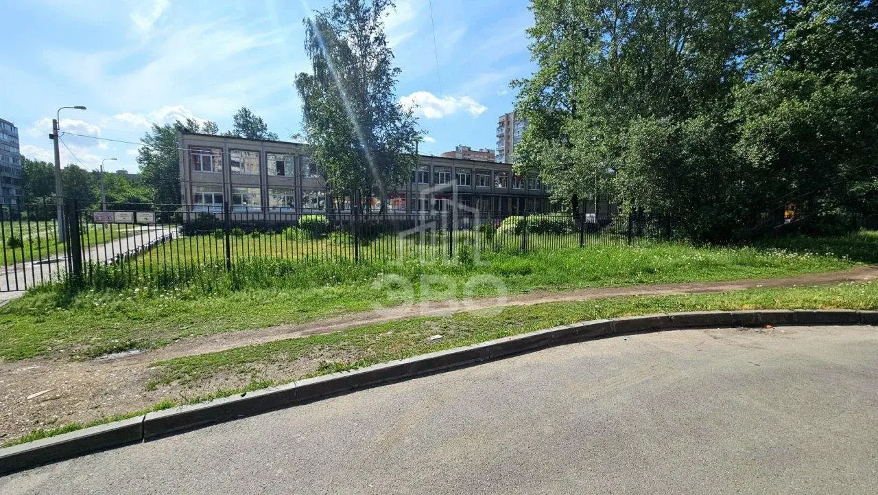 однокомнатная квартира в Санкт-Петербурге по адресу: Димитрова ул., 10, к 4