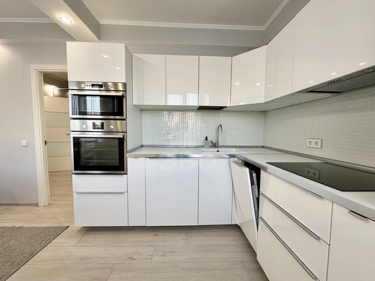 однокомнатная квартира в Санкт-Петербурге по адресу: Ильюшина ул., 6