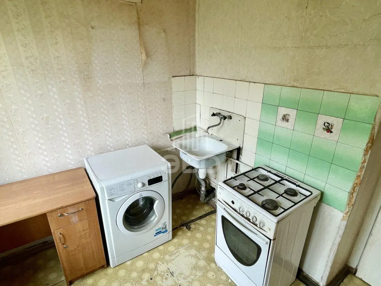 трехкомнатная квартира в Санкт-Петербурге по адресу: Витебский проспект, 61, к 3