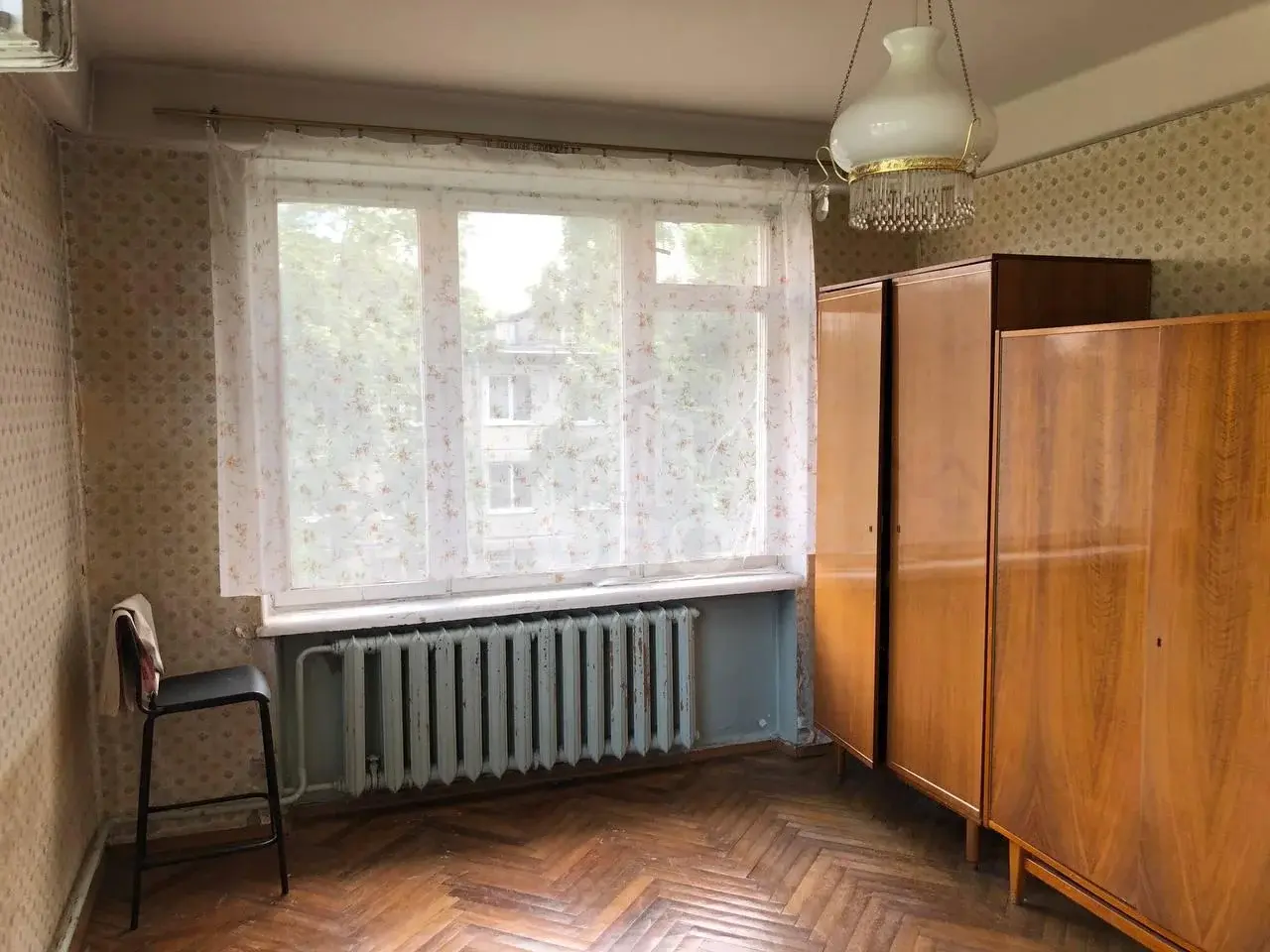 трехкомнатная квартира в Санкт-Петербурге по адресу: Витебский проспект, 61, к 3