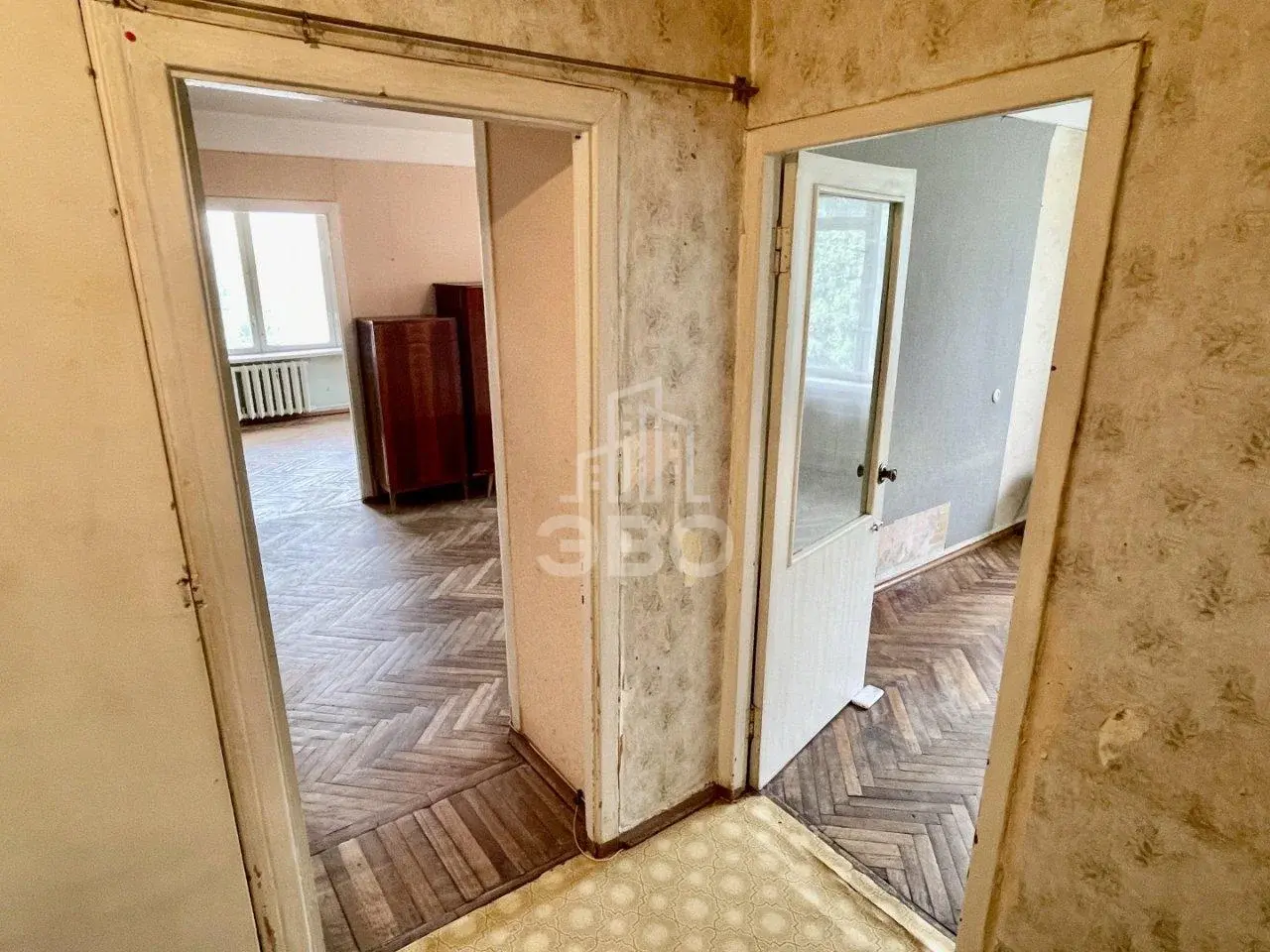 трехкомнатная квартира в Санкт-Петербурге по адресу: Витебский проспект, 61, к 3