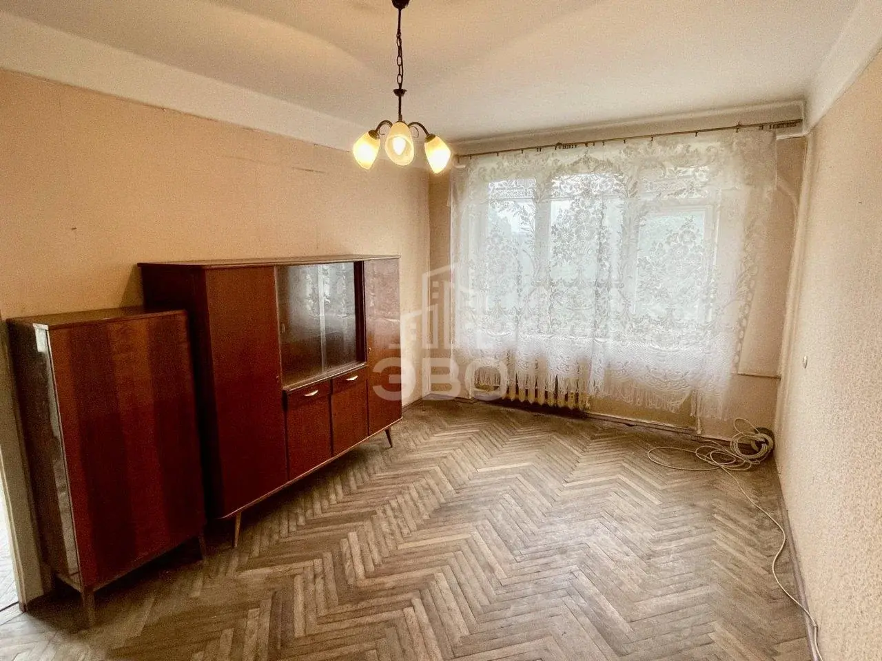 трехкомнатная квартира в Санкт-Петербурге по адресу: Витебский проспект, 61, к 3