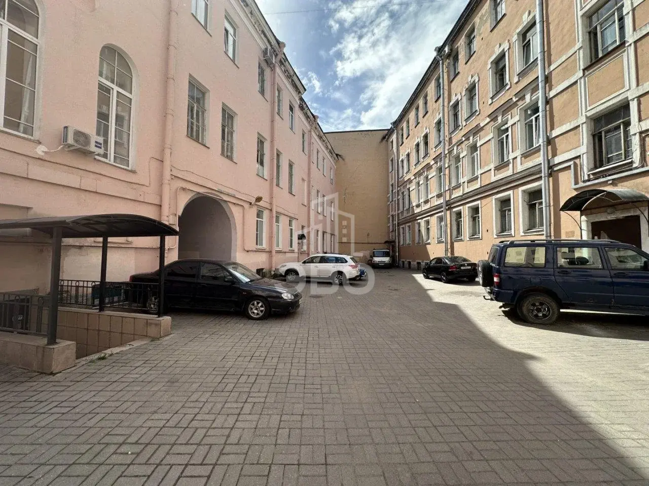 двухкомнатная квартира в Санкт-Петербурге по адресу: Синопская наб., 32/35