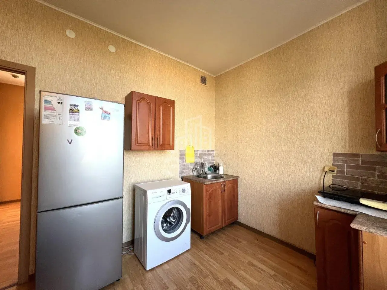 двухкомнатная квартира в Санкт-Петербурге по адресу: Полярников ул., 6