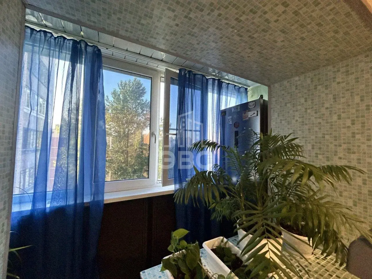 комната в Санкт-Петербурге по адресу: Сантьяго-де-Куба ул., 4, к 1