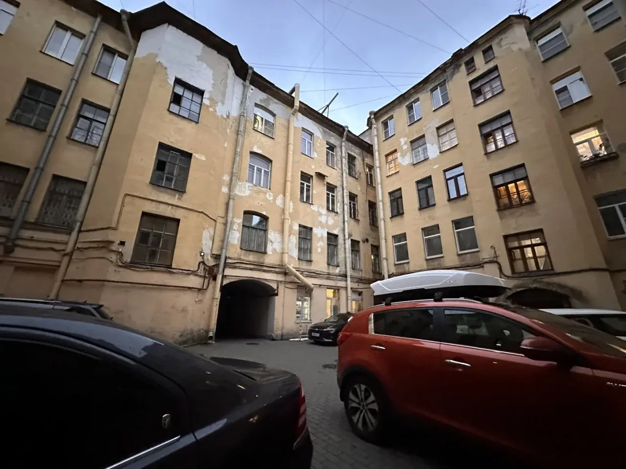 комната в Санкт-Петербурге по адресу: Маяковского ул., 22-24
