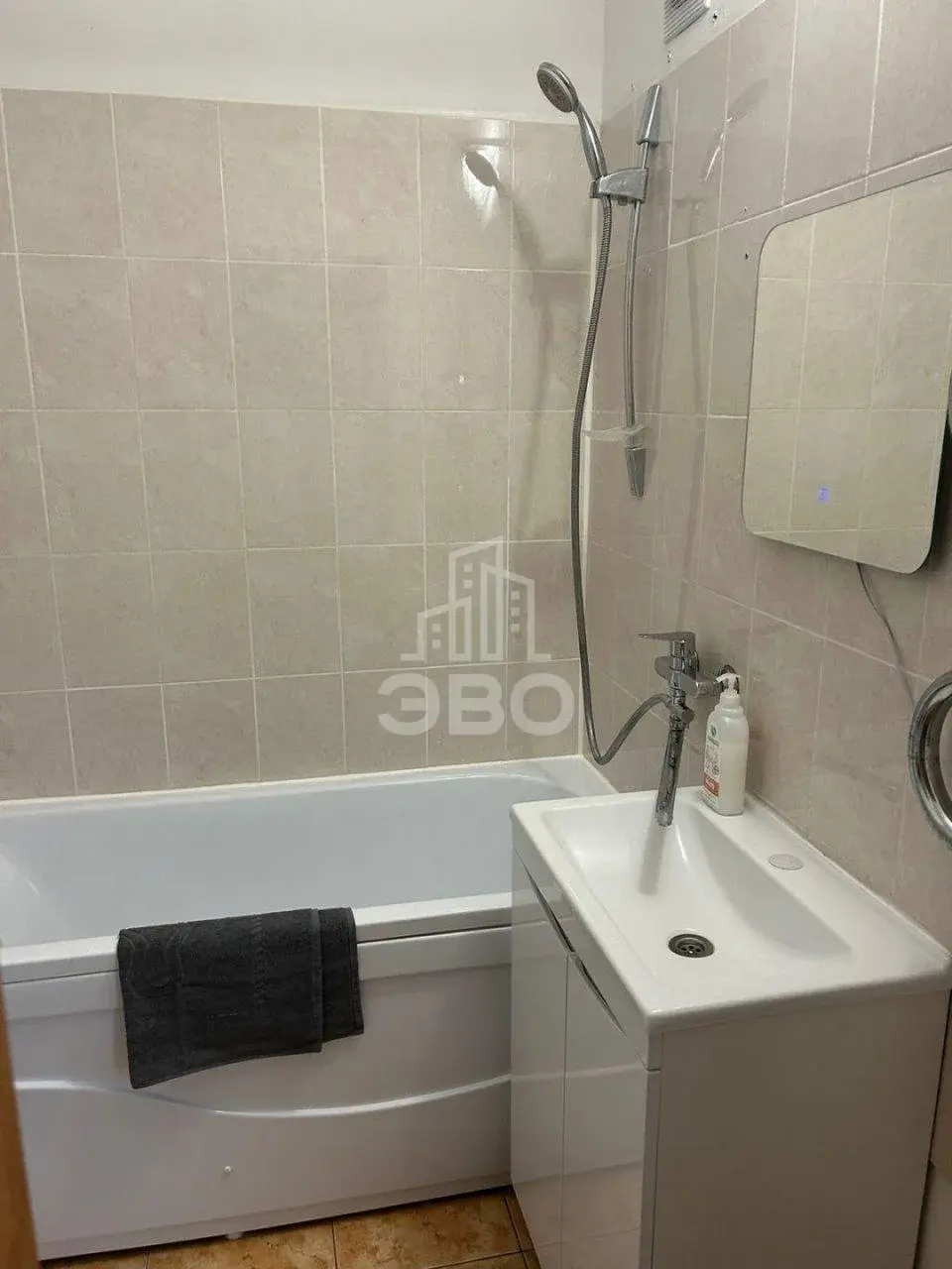 однокомнатная квартира в Санкт-Петербурге по адресу: Коллонтай ул., 6, к 2