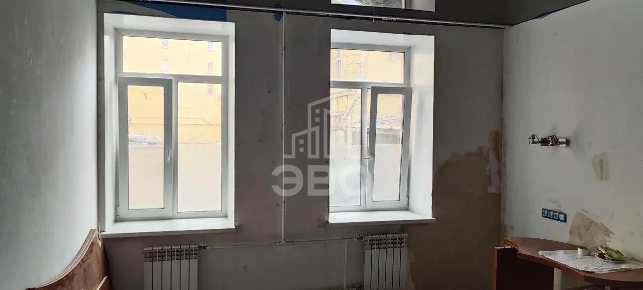 трехкомнатная квартира в Санкт-Петербурге по адресу: Бородинская ул., 13, литера А