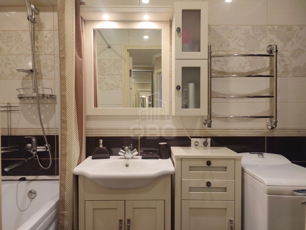 однокомнатная квартира в Санкт-Петербурге по адресу: Лёни Голикова ул., 2