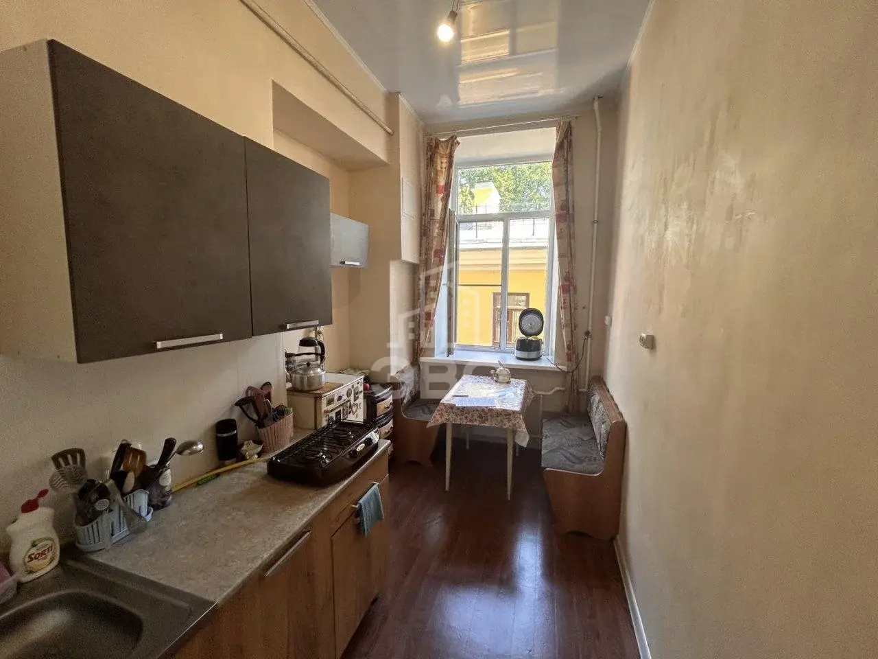 трехкомнатная квартира в Санкт-Петербурге по адресу: 2-я В.О. линия, 29