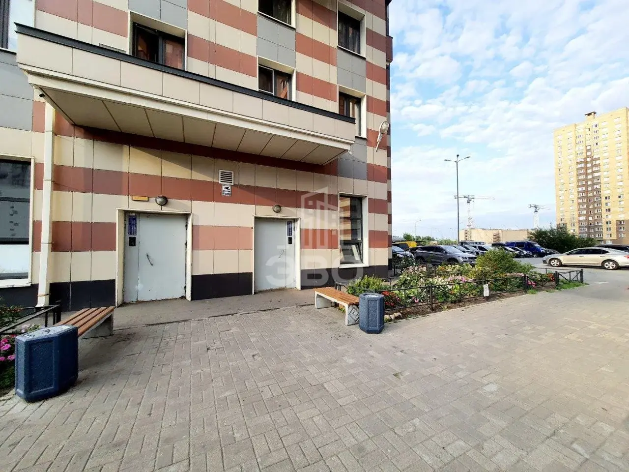 однокомнатная квартира в Санкт-Петербурге по адресу: Доблести ул., 7, к 2