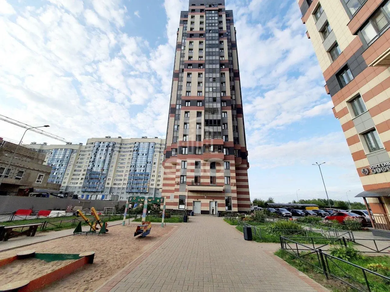 однокомнатная квартира в Санкт-Петербурге по адресу: Доблести ул., 7, к 2