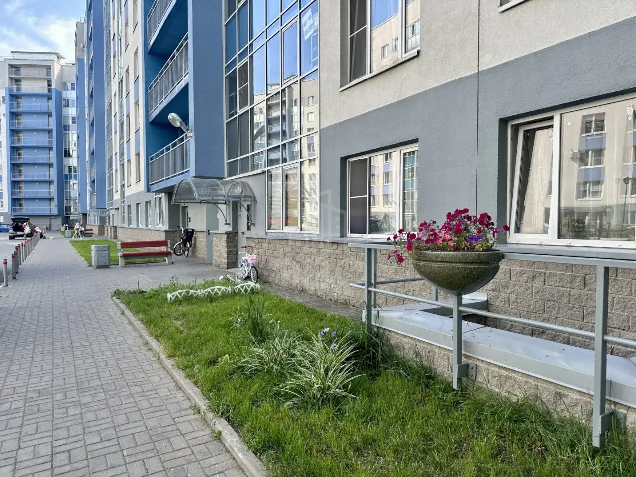 однокомнатная квартира в Санкт-Петербурге по адресу: Реки Смоленки наб., 3, к 2