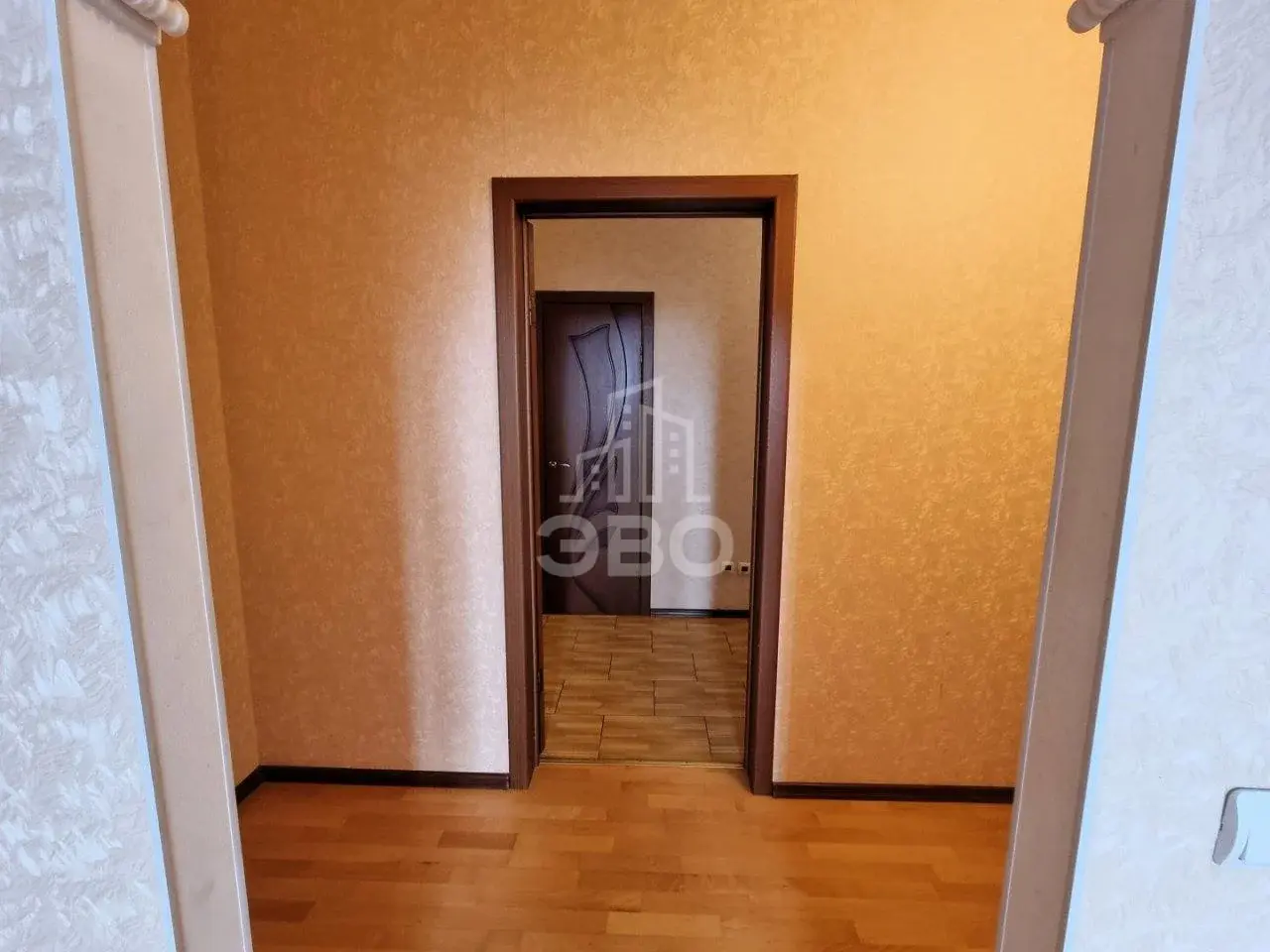 трехкомнатная квартира в Санкт-Петербурге по адресу: Пролетарская ул., 48, к 2