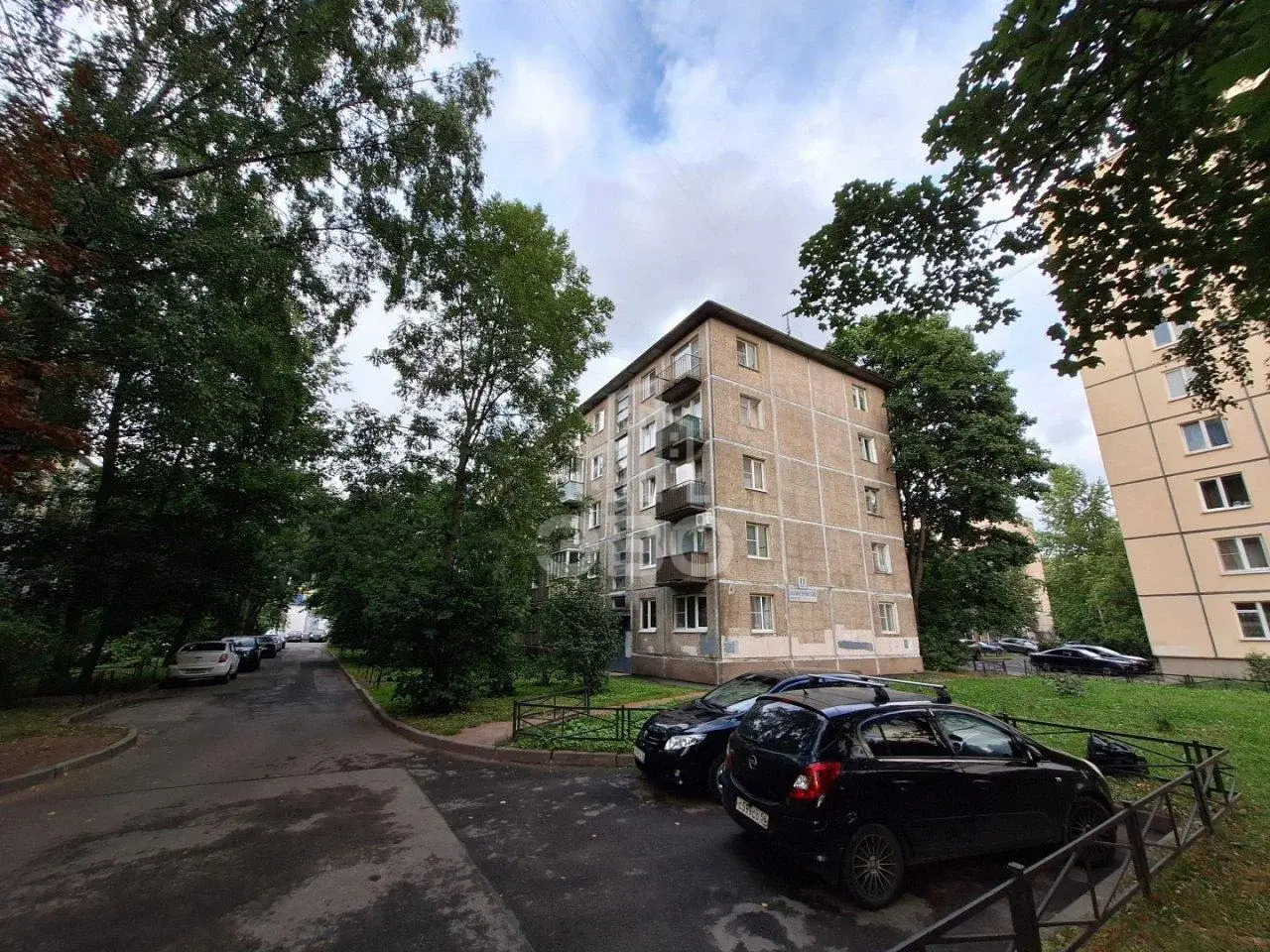 трехкомнатная квартира в Санкт-Петербурге по адресу: Полюстровский проспект, 11, литера А