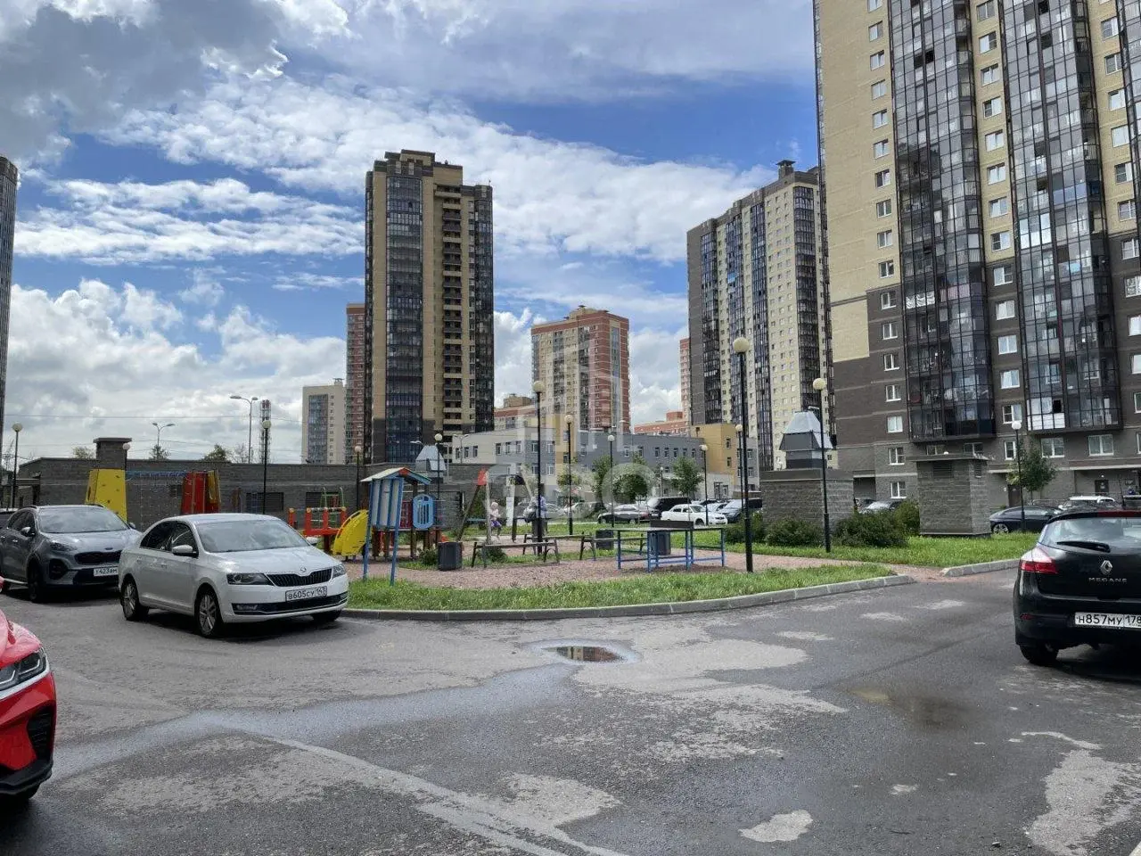 двухкомнатная квартира в Санкт-Петербурге по адресу: Славянская ул., 28, строение 1