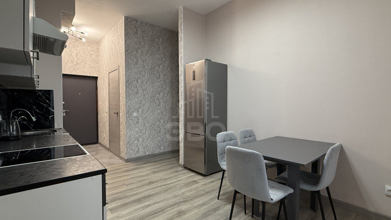 двухкомнатная квартира в Ленинградской области по адресу: Строителей проспект, 1, к 1