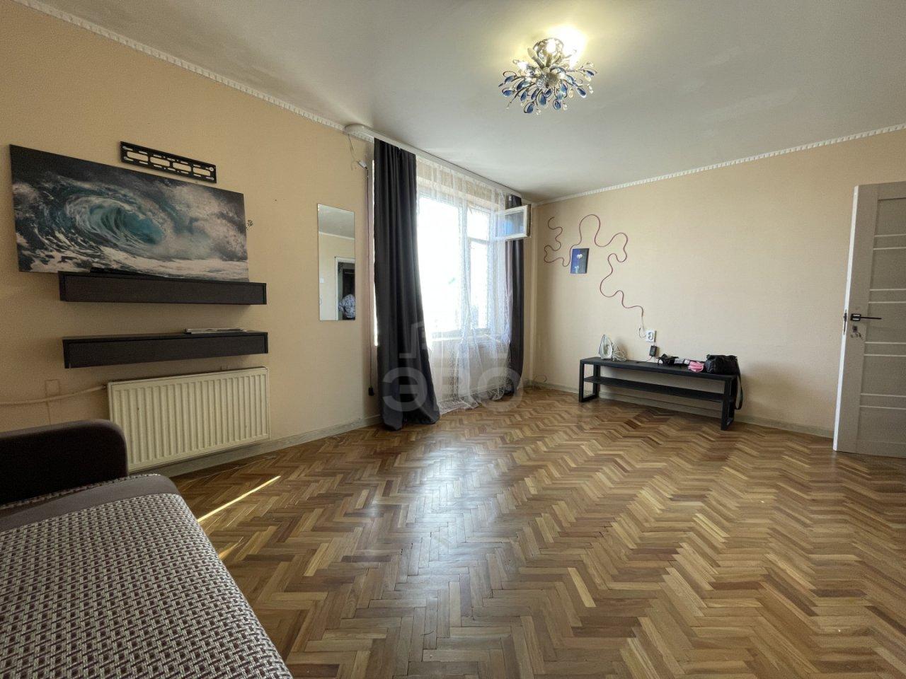 двухкомнатная квартира в Санкт-Петербурге по адресу: Народного Ополчения проспект, 57