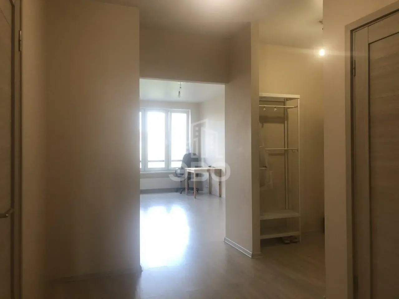 трехкомнатная квартира в Санкт-Петербурге по адресу: Оптиков ул., 34, к 1