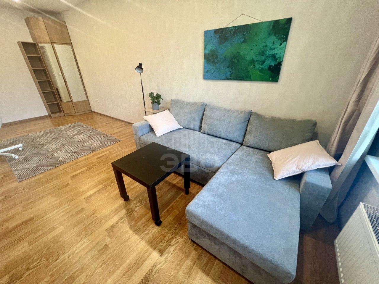 двухкомнатная квартира в Санкт-Петербурге по адресу: Обуховской Обороны проспект, 138, к 2