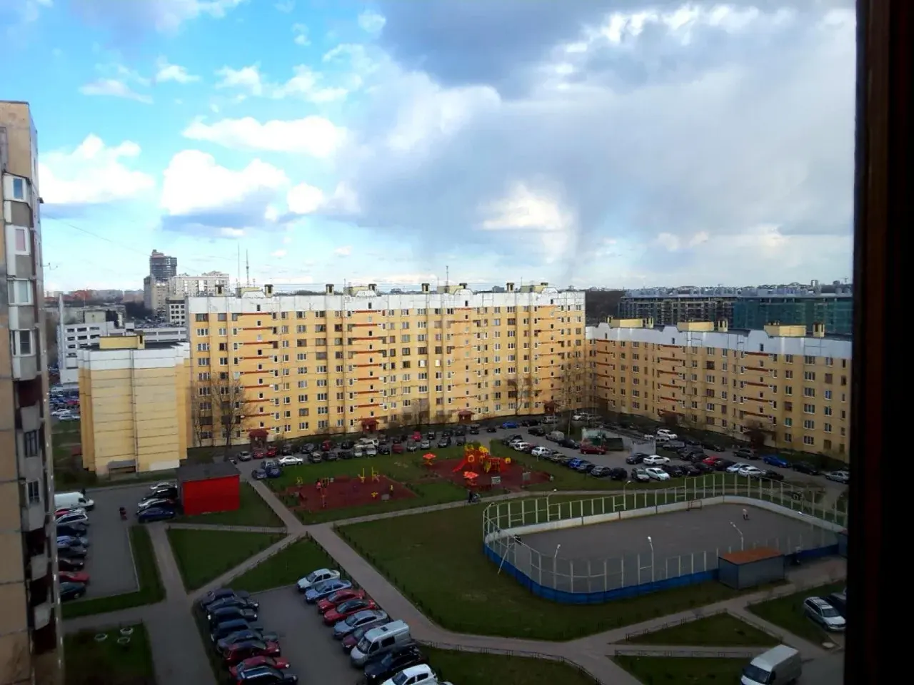 однокомнатная квартира в Санкт-Петербурге по адресу: Савушкина ул., 109, к.1