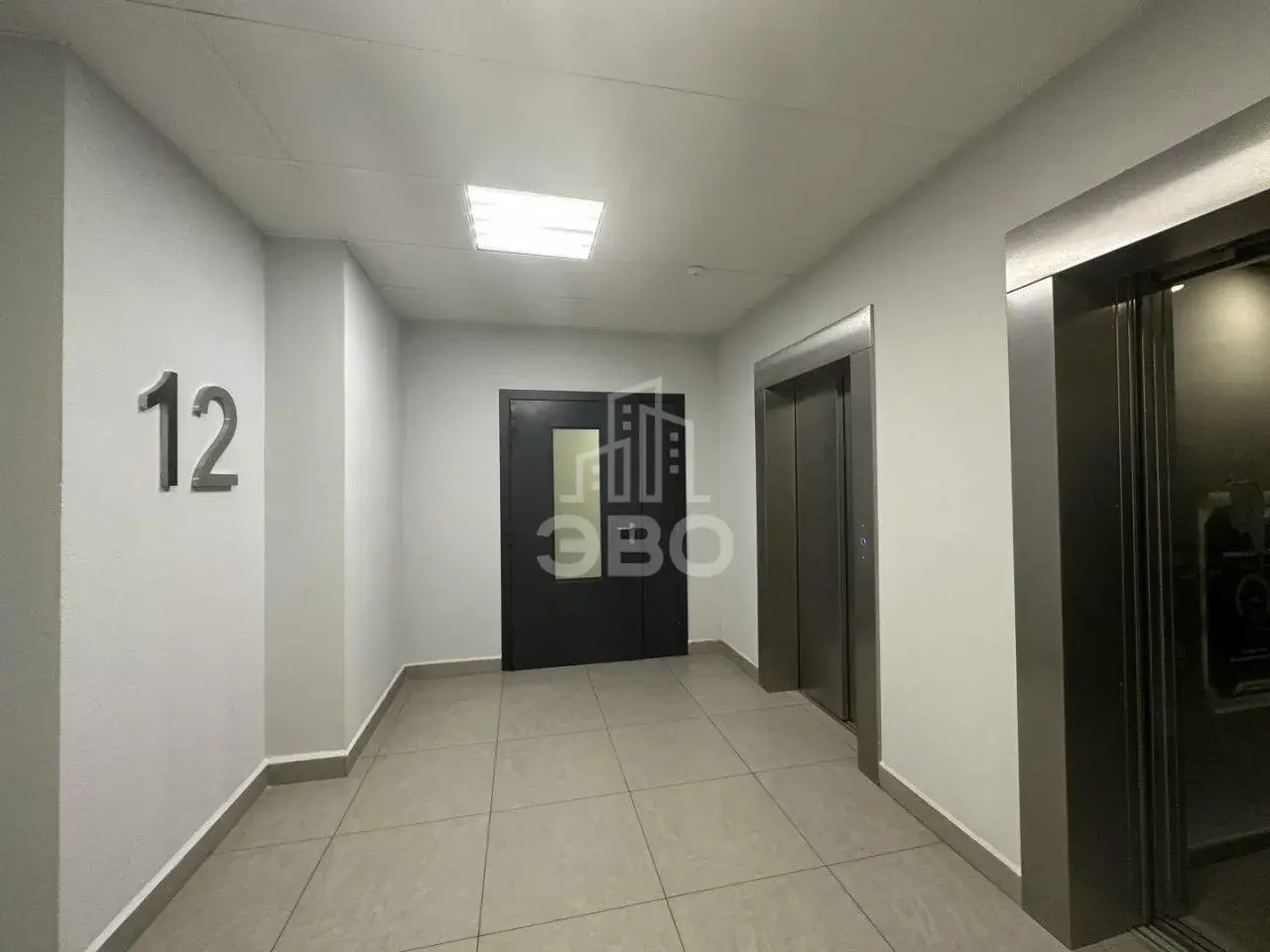 однокомнатная квартира в Санкт-Петербурге по адресу: Октябрьская наб., 34, к 5