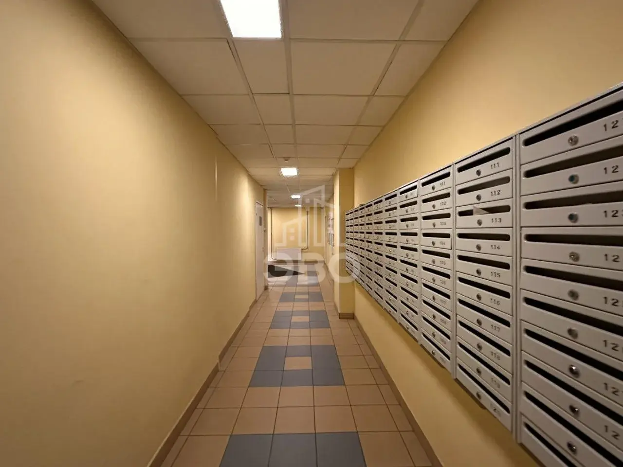 двухкомнатная квартира в Санкт-Петербурге по адресу: Пулковское ш., 40, к 2