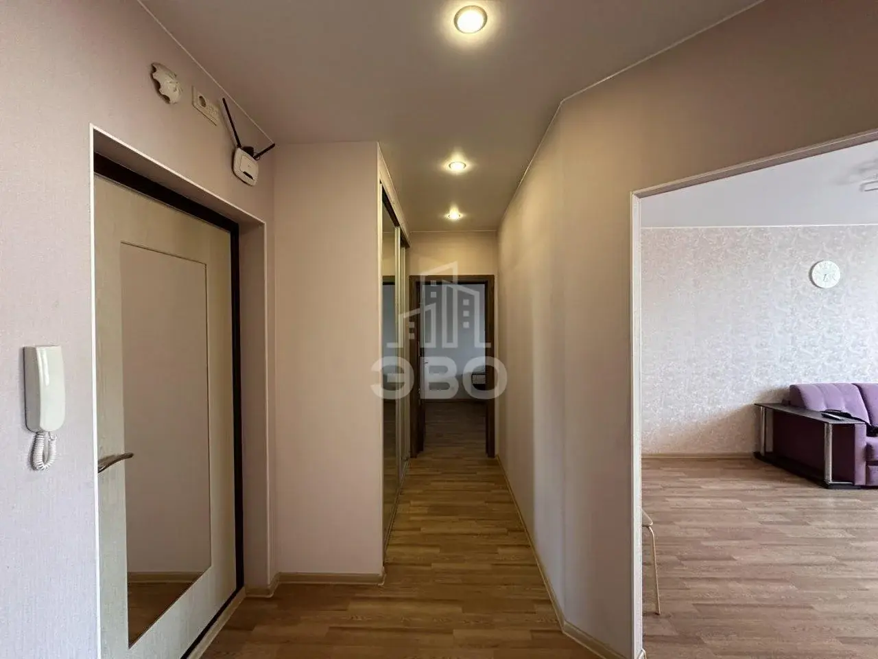 двухкомнатная квартира в Санкт-Петербурге по адресу: Пулковское ш., 40, к 2