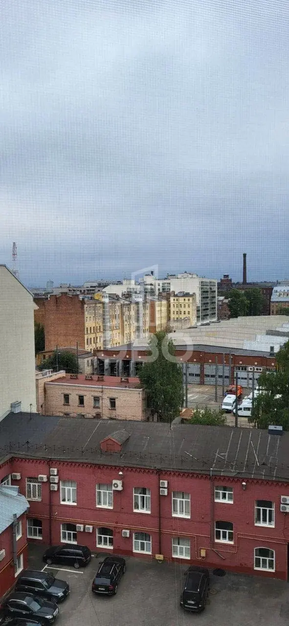 трехкомнатная квартира в Санкт-Петербурге по адресу: Большая Посадская ул., 12, литера А