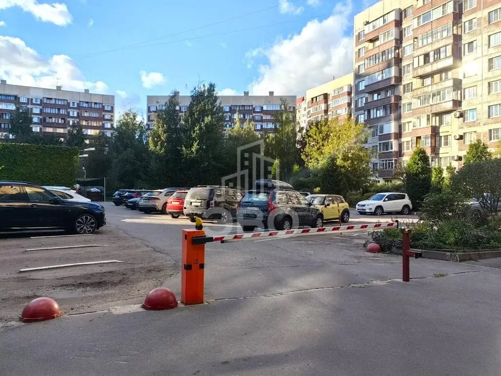 однокомнатная квартира в Санкт-Петербурге по адресу: Пятилеток проспект, 13, к 1
