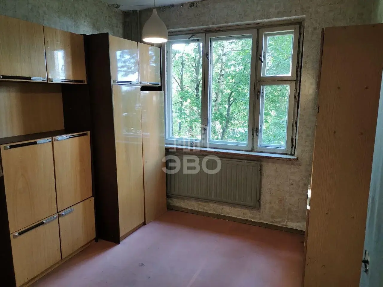 трехкомнатная квартира в Санкт-Петербурге по адресу: Бухарестская ул., 120, к 1