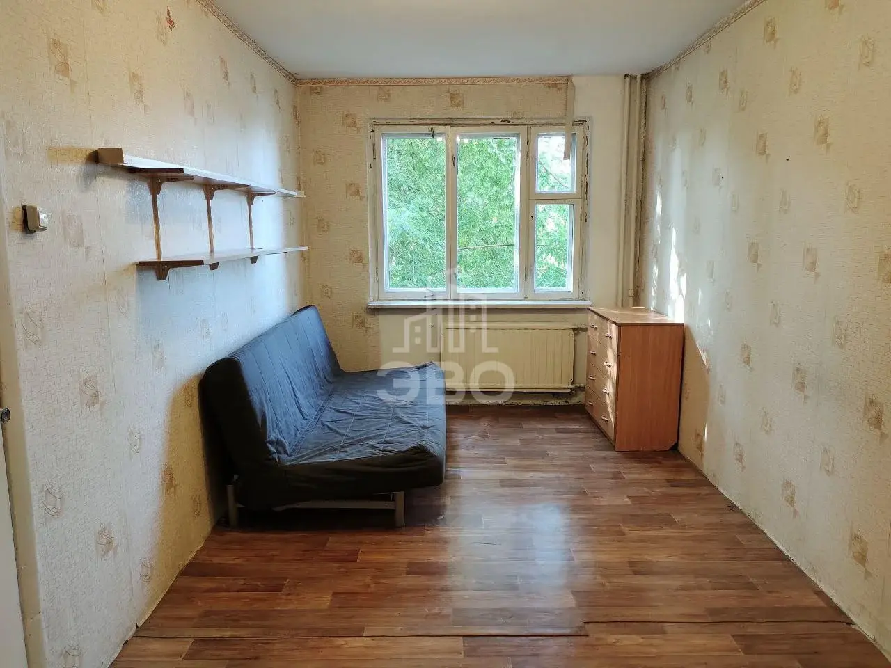 трехкомнатная квартира в Санкт-Петербурге по адресу: Бухарестская ул., 120, к 1