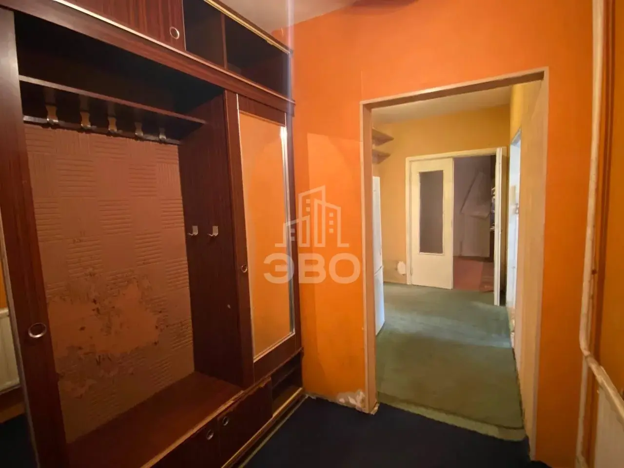 трехкомнатная квартира в Санкт-Петербурге по адресу: Бухарестская ул., 120, к 1