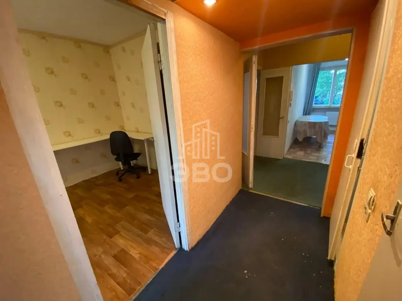 трехкомнатная квартира в Санкт-Петербурге по адресу: Бухарестская ул., 120, к 1