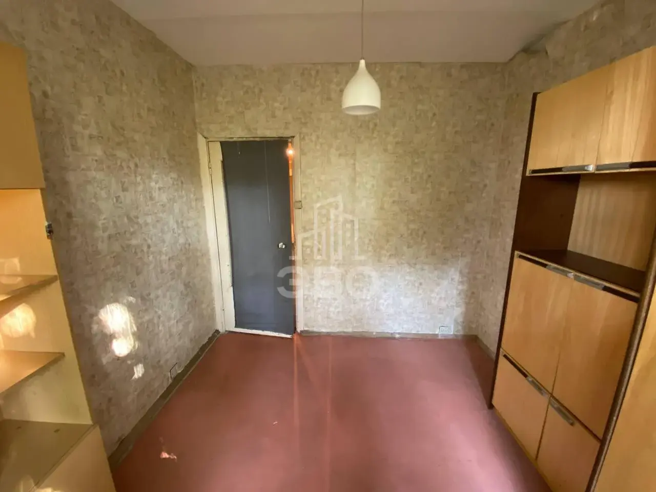 трехкомнатная квартира в Санкт-Петербурге по адресу: Бухарестская ул., 120, к 1