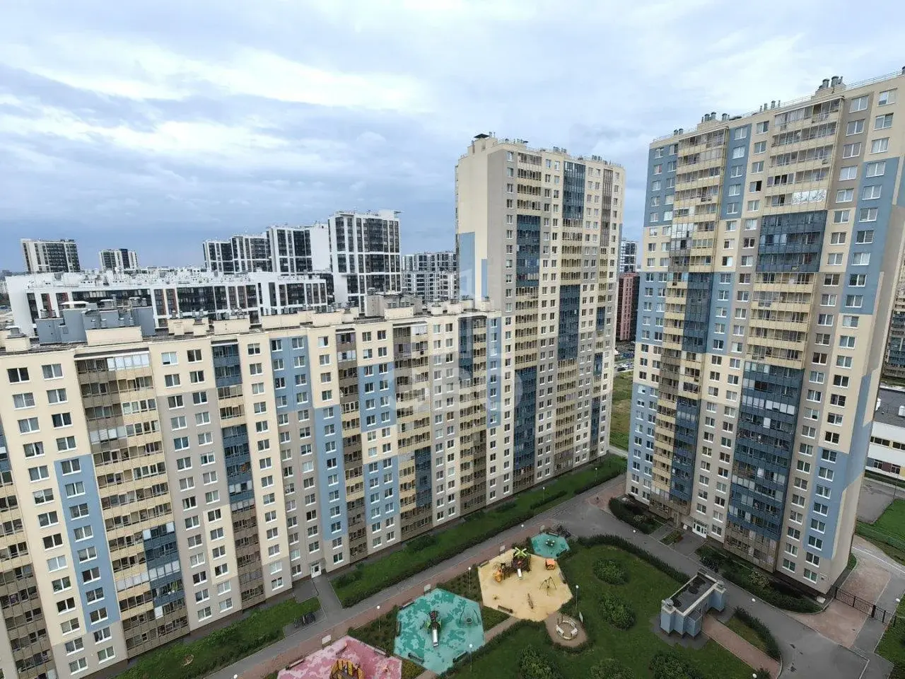 однокомнатная квартира в Санкт-Петербурге по адресу: Верхне-Каменская ул., 5