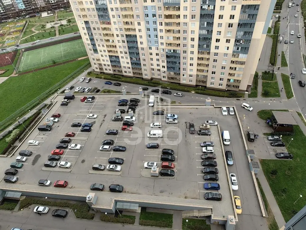 однокомнатная квартира в Санкт-Петербурге по адресу: Верхне-Каменская ул., 5