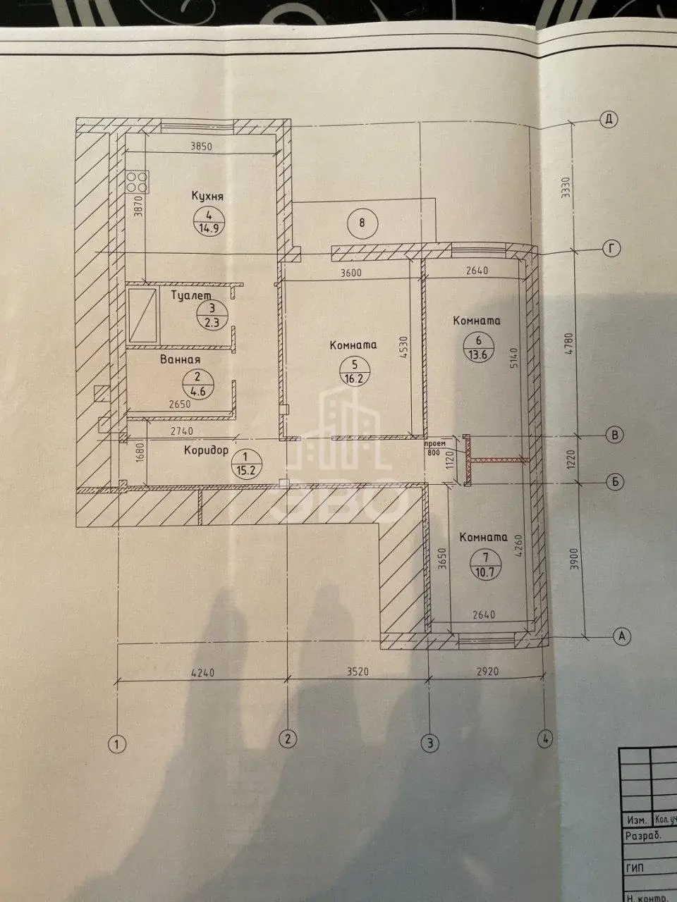 трехкомнатная квартира в Санкт-Петербурге по адресу: Ленинградская ул., 7