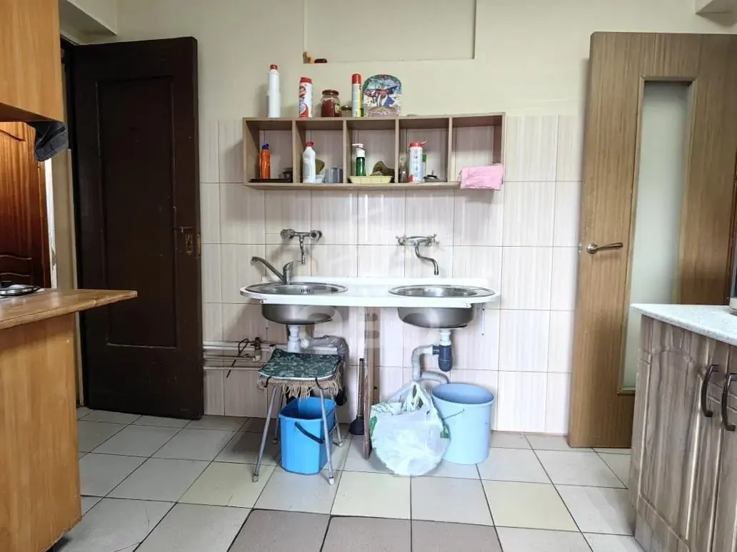 комната в Санкт-Петербурге по адресу: Искровский проспект, 6, к 5, литера О